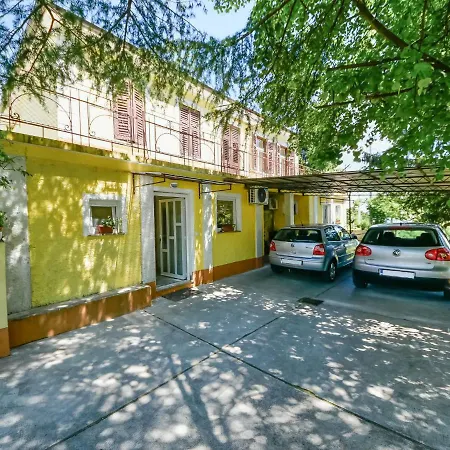 公寓 Sandra By Interhome 马图利