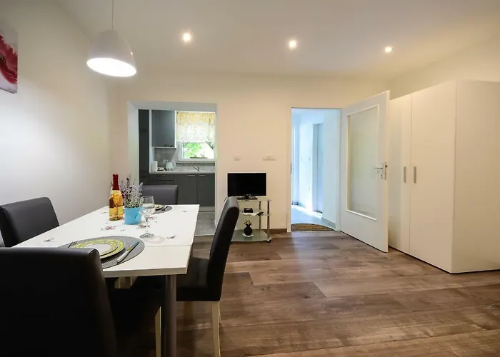 Sandra By Interhome Matulji